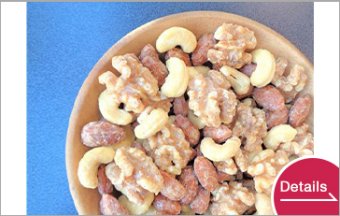Maple mixed nuts